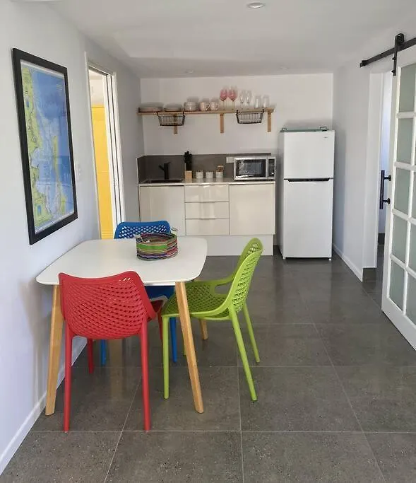 Caloundra'S Golden Beach Retreat 0*,  Australia